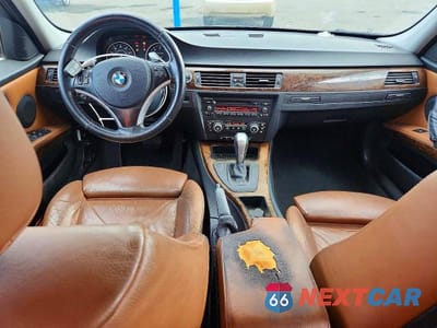Zdjęcie 8 z 12 samochodu: 2009 BMW 335 I VIN:WBAPM775X9NL88364 - miniatura