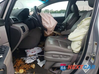 Zdjęcie 7 z 13 samochodu: 2011 HONDA ODYSSEY EXL VIN:5FNRL5H61BB048020 - miniatura