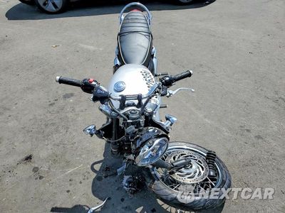 Piąte zdjęcie samochodu w środku: 2018 TRIUMPH MOTORCYCLE BONNEVILLE T120 VIN:SMTD40HLXJT858744 - miniatura