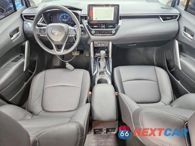 Zdjęcie 8 z 14 samochodu: 2024 TOYOTA COROLLA CROSS XLE VIN:7MUDAABG1RV107699 - miniatura