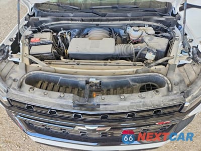 Zdjęcie 12 z 13 samochodu: 2024 CHEVROLET SUBURBAN K1500 Z71 VIN:1GNSKDKD6RR297947 - miniatura