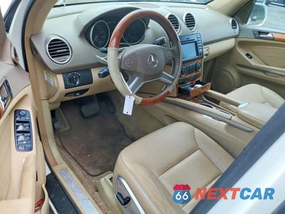 Zdjęcie 8 z 13 samochodu: 2009 MERCEDES-BENZ ML 350 VIN:4JGBB86E39A514125 - miniatura