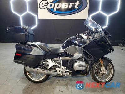 2017 BMW R1200 RT WB10A1301HZ399567 - główne zdjęcie licytacji z USA - miniatura