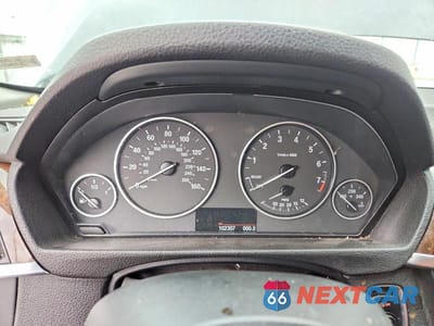 Zdjęcie 9 z 12 samochodu: 2015 BMW 328 I SULEV VIN:WBA3C1C56FP852657 - miniatura