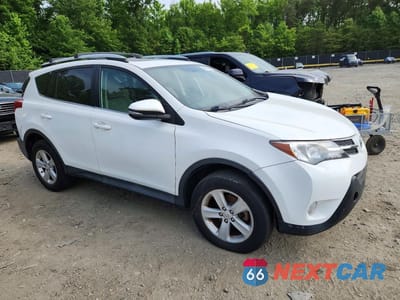 Czwarte zdjęcie samochodu z boku: 2013 TOYOTA RAV4 XLE VIN:2T3WFREVXDW012580 - miniatura