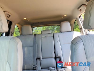 Zdjęcie 10 z 13 samochodu: 2017 TOYOTA HIGHLANDER LE PLUS VIN:5TDZZRFH5HS194094 - miniatura