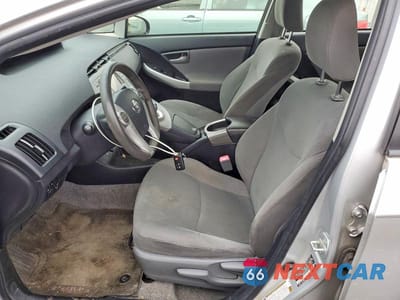 Zdjęcie 7 z 12 samochodu: 2013 TOYOTA PRIUS THREE VIN:JTDKN3DU6D0346987 - miniatura