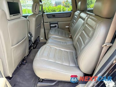 Zdjęcie 12 z 13 samochodu: 2003 HUMMER H2 VIN:5GRGN23U03H119486 - miniatura