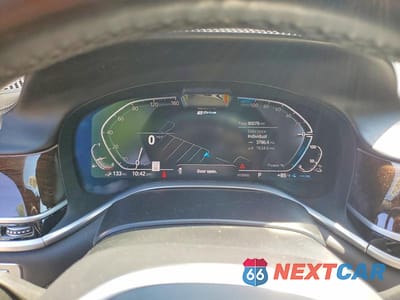 Zdjęcie 9 z 12 samochodu: 2020 BMW 745XE VIN:WBA7W4C05LCD34592 - miniatura