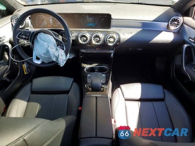 Zdjęcie 8 z 12 samochodu: 2021 MERCEDES-BENZ A 220 VIN:W1K3G4EB9MJ313452 - miniatura