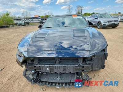 Piąte zdjęcie samochodu w środku: 2020 FORD MUSTANG GT VIN:1FA6P8CF5L5186250 - miniatura
