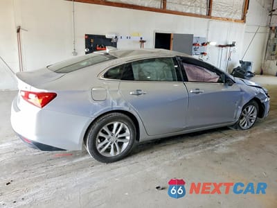Trzecie zdjęcie samochodu z tyłu: 2017 CHEVROLET MALIBU LT VIN:1G1ZE5STXHF245970 - miniatura