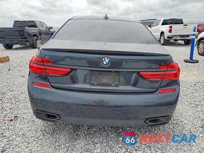 Zdjęcie 6 z 12 samochodu: 2019 BMW 740 I VIN:WBA7E2C5XKB217854 - miniatura