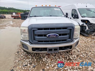 Piąte zdjęcie samochodu w środku: 2014 FORD F350 SUPER DUTY VIN:1FD8W3H69EEA68752 - miniatura