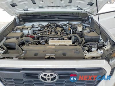 Zdjęcie 11 z 12 samochodu: 2024 TOYOTA TACOMA TRD SPORT VIN:3TMKB5FN2RM004032 - miniatura