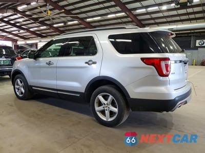 Drugie zdjęcie samochodu z przodu: 2017 FORD EXPLORER XLT VIN:1FM5K8D8XHGA96023 - miniatura