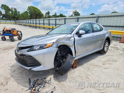 2019 TOYOTA CAMRY LE 4T1B11HK3KU795201 - główne zdjęcie licytacji z USA - miniatura