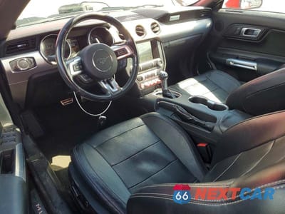 Zdjęcie 8 z 12 samochodu: 2018 FORD MUSTANG VIN:1FATP8UH6J5110133 - miniatura