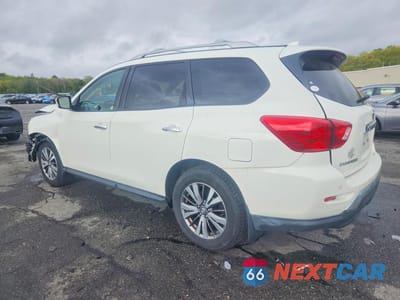Drugie zdjęcie samochodu z przodu: 2019 NISSAN PATHFINDER S VIN:5N1DR2MM4KC652178 - miniatura