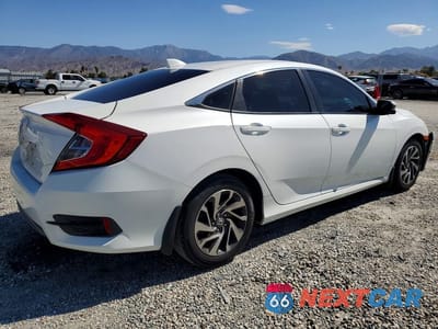 Trzecie zdjęcie samochodu z tyłu: 2017 HONDA CIVIC EX VIN:2HGFC2F77HH542206 - miniatura