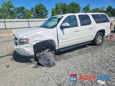 2007 CHEVROLET SUBURBAN C1500 1GNFC16087J190009 - główne zdjęcie licytacji z USA - miniatura