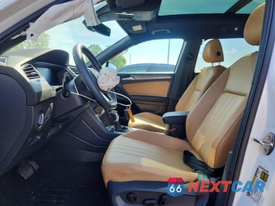 Zdjęcie 7 z 13 samochodu: 2022 VOLKSWAGEN TIGUAN SE VIN:3VV2B7AX8NM076935 - miniatura