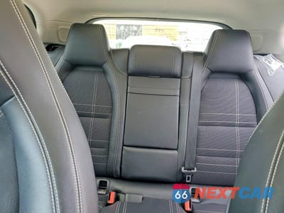 Zdjęcie 10 z 13 samochodu: 2017 MERCEDES-BENZ GLA 250 4MATIC VIN:WDCTG4GB0HJ292711 - miniatura