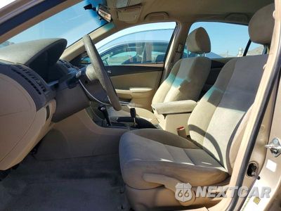 Zdjęcie 7 z 12 samochodu: 2004 HONDA ACCORD LX VIN:1HGCM56324A072819 - miniatura