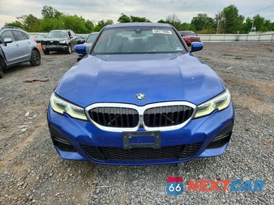 Piąte zdjęcie samochodu w środku: 2019 BMW 330XI VIN:WBA5R7C51KAJ81860 - miniatura