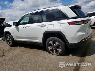 Drugie zdjęcie samochodu z przodu: 2022 JEEP GRAND CHEROKEE LIMITED 4XE VIN:1C4RJYB62N8717397 - miniatura