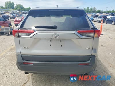 Zdjęcie 6 z 13 samochodu: 2023 TOYOTA RAV4 XLE VIN:2T3W1RFV3PC232372 - miniatura
