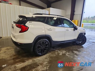 Trzecie zdjęcie samochodu z tyłu: 2021 GMC TERRAIN SLT VIN:3GKALVEV6ML346869 - miniatura