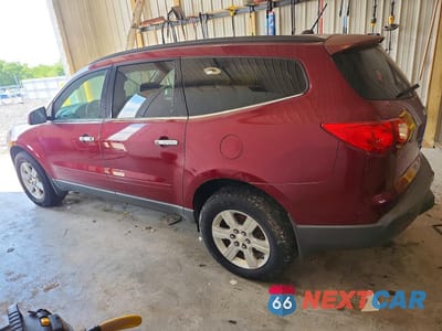 Drugie zdjęcie samochodu z przodu: 2010 CHEVROLET TRAVERSE LT VIN:1GNLRFED3AS143250 - miniatura