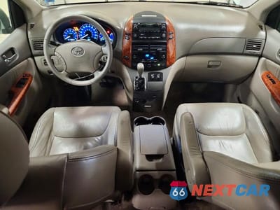 Zdjęcie 8 z 13 samochodu: 2007 TOYOTA SIENNA XLE 7-PASSENGER VIN:5TDZK22C97S076585 - miniatura