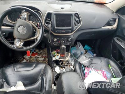Zdjęcie 8 z 12 samochodu: 2017 JEEP CHEROKEE LIMITED VIN:1C4PJLDB1HW526431 - miniatura
