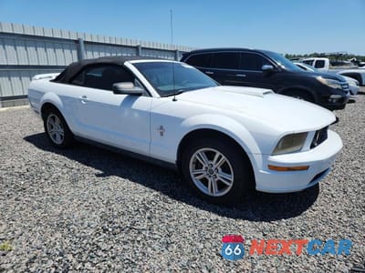 Czwarte zdjęcie samochodu z boku: 2007 FORD MUSTANG VIN:1ZVFT84N475357665 - miniatura