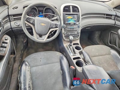 Zdjęcie 8 z 12 samochodu: 2015 CHEVROLET MALIBU 1LT VIN:1G11C5SL6FU122257 - miniatura
