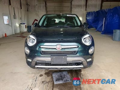 Piąte zdjęcie samochodu w środku: 2016 FIAT 500X EASY VIN:ZFBCFYCT0GP331580 - miniatura