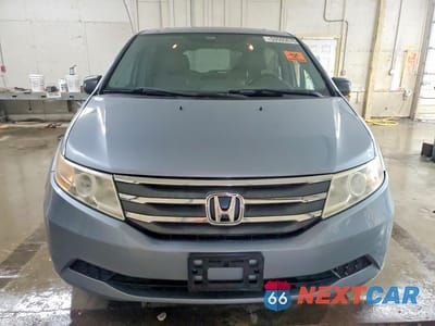 Piąte zdjęcie samochodu w środku: 2013 HONDA ODYSSEY EXL VIN:5FNRL5H6XDB014838 - miniatura