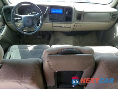 Zdjęcie 8 z 12 samochodu: 2001 CHEVROLET TAHOE K1500 VIN:1GNEK13T91J209686 - miniatura