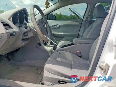 Zdjęcie 7 z 12 samochodu: 2012 CHEVROLET MALIBU LS VIN:1G1ZA5EU8CF386898 - miniatura