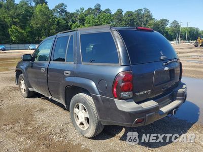 Drugie zdjęcie samochodu z przodu: 2005 CHEVROLET TRAILBLAZER LS VIN:1GNDS13S052253434 - miniatura