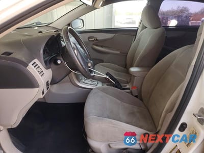 Zdjęcie 7 z 13 samochodu: 2012 TOYOTA COROLLA L VIN:5YFBU4EE5CP036415 - miniatura