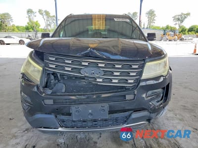 Piąte zdjęcie samochodu w środku: 2017 FORD EXPLORER XLT VIN:1FM5K7DHXHGB38037 - miniatura