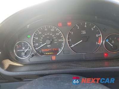 Zdjęcie 9 z 12 samochodu: 2001 BMW Z3 VIN:WBACN33431LK47802 - miniatura