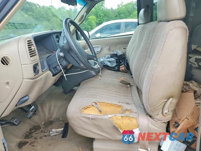 Zdjęcie 7 z 12 samochodu: 1996 GMC SIERRA C1500 VIN:2GTEC19W9T1554799 - miniatura