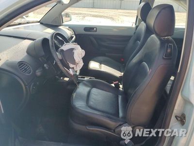 Zdjęcie 7 z 12 samochodu: 2010 VOLKSWAGEN NEW BEETLE VIN:3VWRW3AG9AM014946 - miniatura