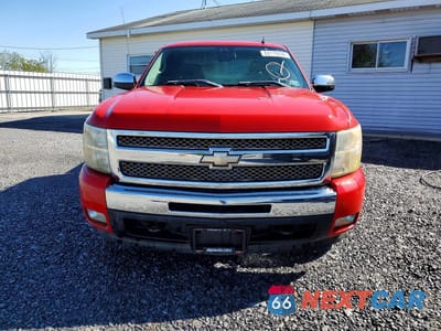 Piąte zdjęcie samochodu w środku: 2011 CHEVROLET SILVERADO K1500 LT VIN:1GCRKSE38BZ202552 - miniatura