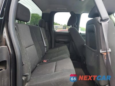 Zdjęcie 10 z 12 samochodu: 2013 CHEVROLET SILVERADO K1500 LT VIN:1GCRKSE76DZ299322 - miniatura