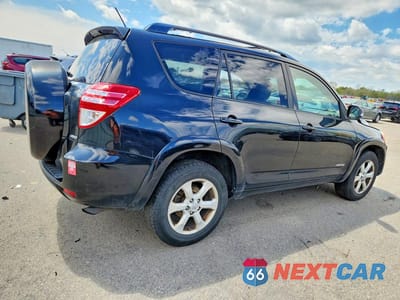 Trzecie zdjęcie samochodu z tyłu: 2009 TOYOTA RAV4 LIMITED VIN:JTMBF31V29D010070 - miniatura